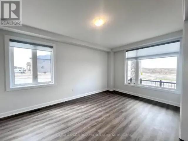House 4 Bedroom For Rent Welland ON 3000 ELS102701656