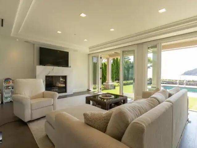 House 4 Bedroom For Rent West Vancouver BC 22500 ES105580830