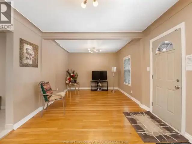 House 4 Bedroom For Rent Windsor ON 2500 ES104842016