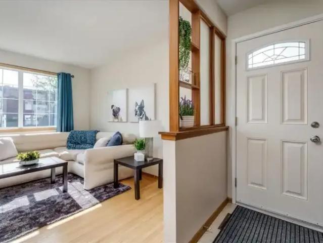 House 4 Bedroom For Rent Winnipeg MB 2750 ES102467917