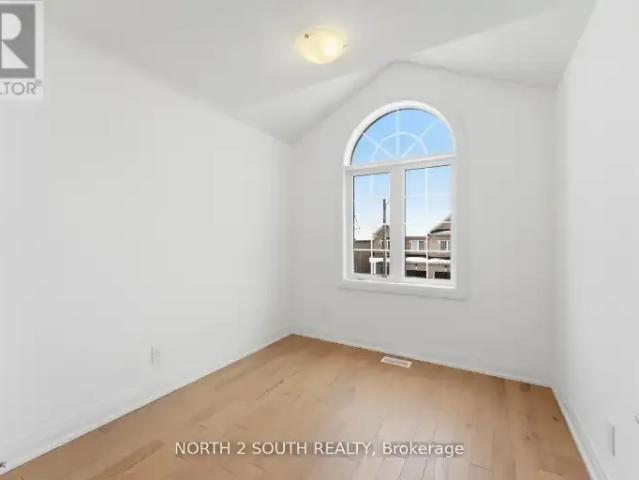 House 4 Bedroom For Rent Vaughan ON 4000 ES102847471