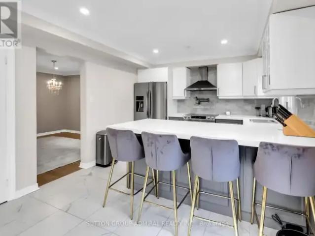 House 4 Bedroom For Rent Vaughan ON 4500 ES102715514