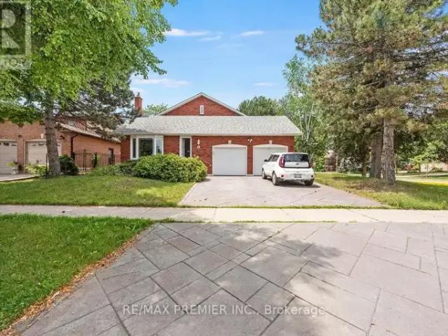 House 4 Bedroom For Rent Vaughan ON 4900 ES103695304