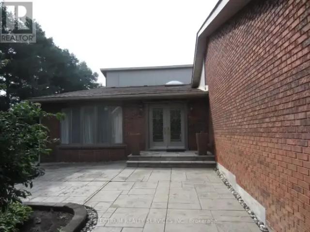 House 4 Bedroom For Rent Vaughan ON 5700 ES105023434