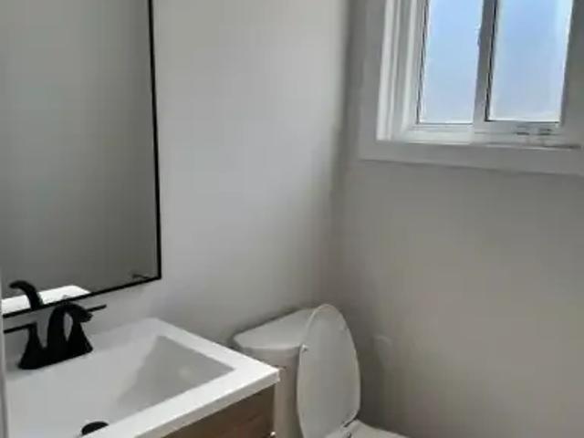 House 4 Bedroom For Rent Vaughan ON 3400 ELS102658659