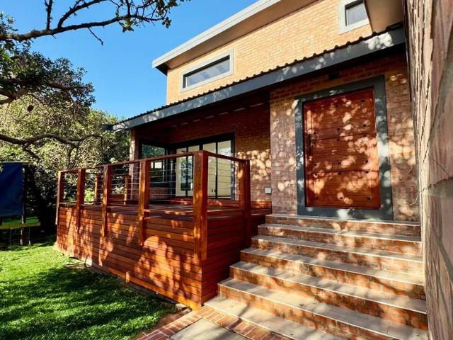 4 Bedroom House Jeffreys Bay Südafrika 165000 DS89738392