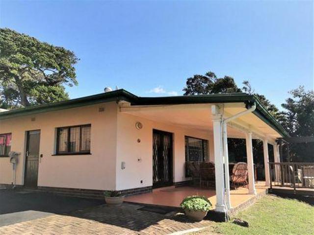 4 Bedroom House Umzumbe Kwa Zulu Natal 137000 DLS82430891