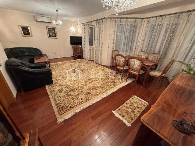 House 4 rooms for rent in Cluj napoca, zone Manastur