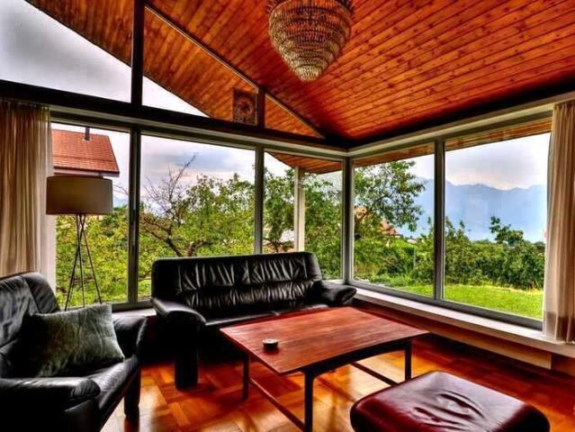 HOUSE 51/2 ROOMS IN CHAILLY MONTREUX VD, FURNISHED