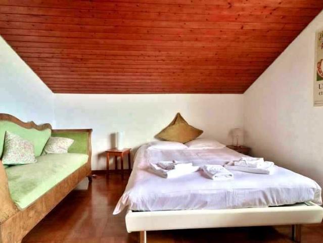 HOUSE 51/2 ROOMS IN CHAILLY MONTREUX VD, FURNISHED