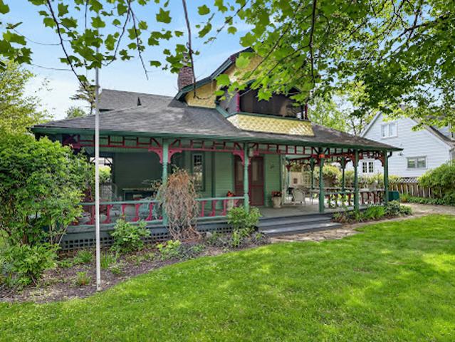 House with garden