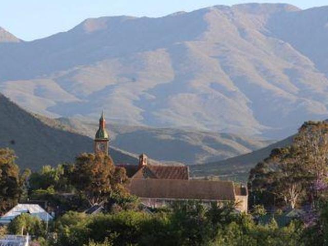 house 5 bedroom, Calitzdorp Western Cape 6660 DS86972923