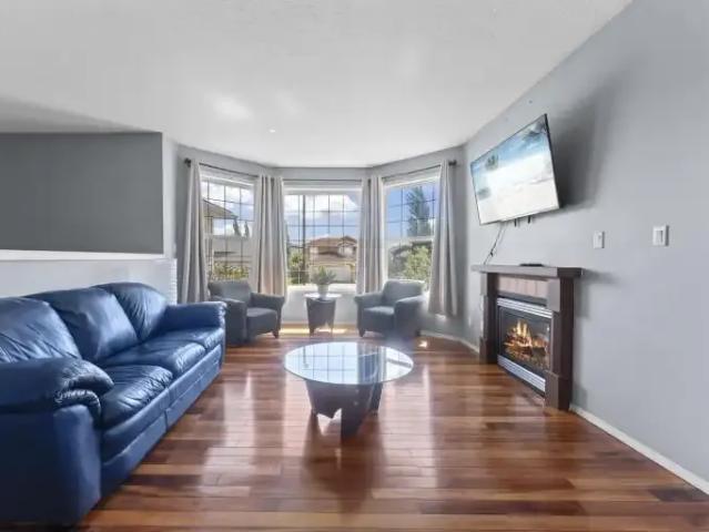 House 5 Bedroom For Rent Cold Lake AB 3250 ES105118357