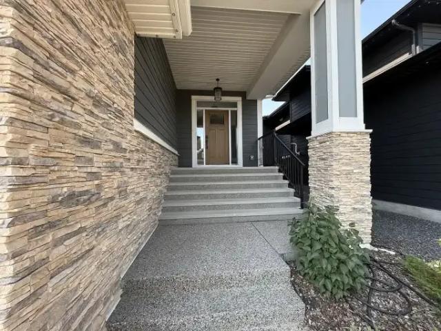 House 5 Bedroom For Rent Calgary AB 6250 ELS100249794