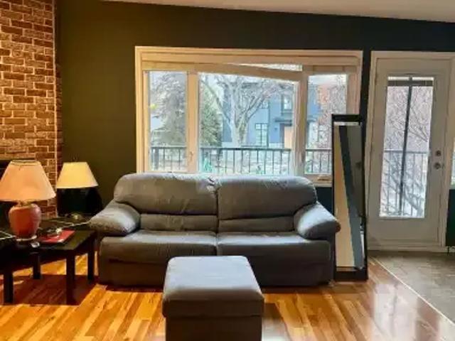 House 5 Bedroom For Rent Calgary AB 850 ES104864002