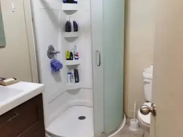 House 5 Bedroom For Rent Calgary AB 3000 ES103695106