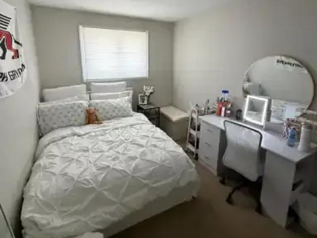House 5 Bedroom For Rent Guelph ON 900 ELS102434420