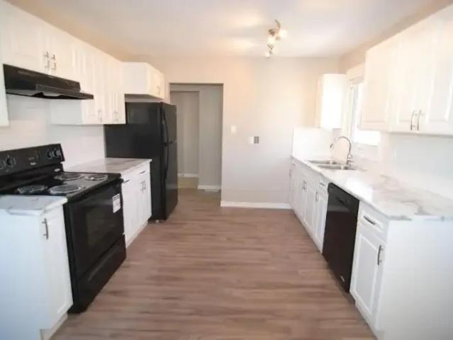 House 5 Bedroom For Rent Edmonton AB 1800 ELS101217073
