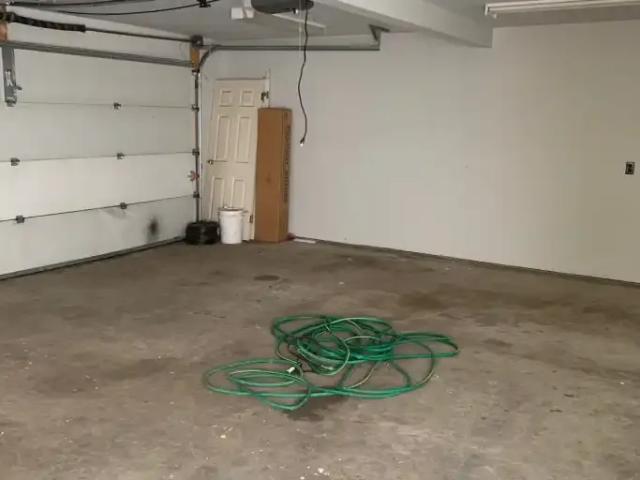 House 5 Bedroom For Rent Edmonton AB 1950 ES103611147