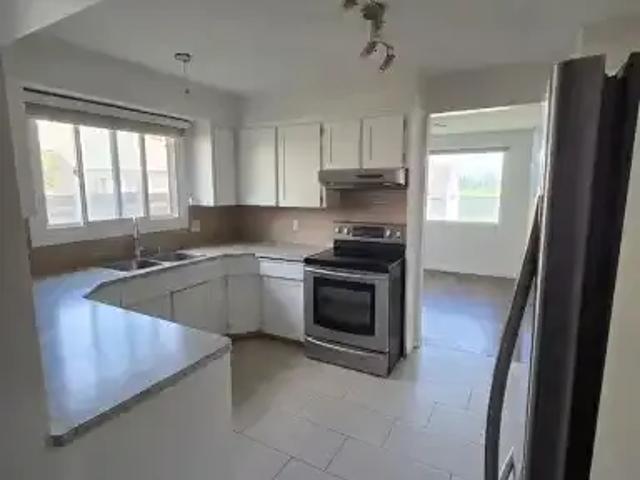 House 5 Bedroom For Rent Edmonton AB 2500 ELS103118910