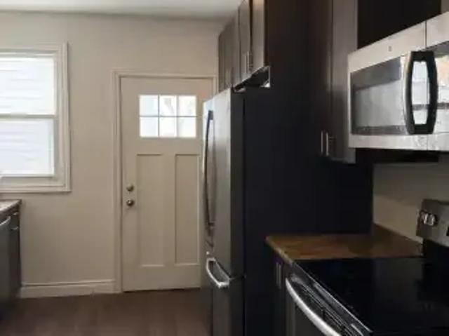 House 5 Bedroom For Rent Kingston ON 3400 ES101475876