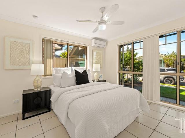 House 5 Bedroom For Rent Hemmant QLD ES103094987