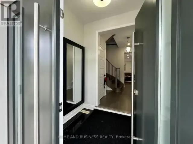 House 5 Bedroom For Rent Oakville ON 6800 ES104471107