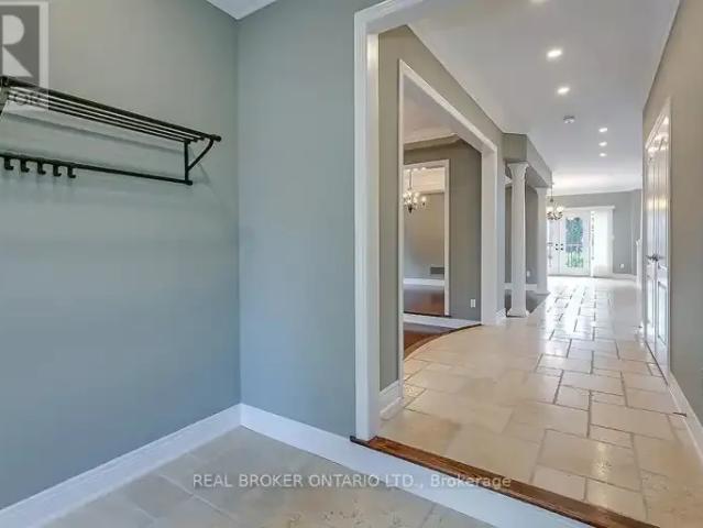 House 5 Bedroom For Rent Oakville ON 6900 ES103695266