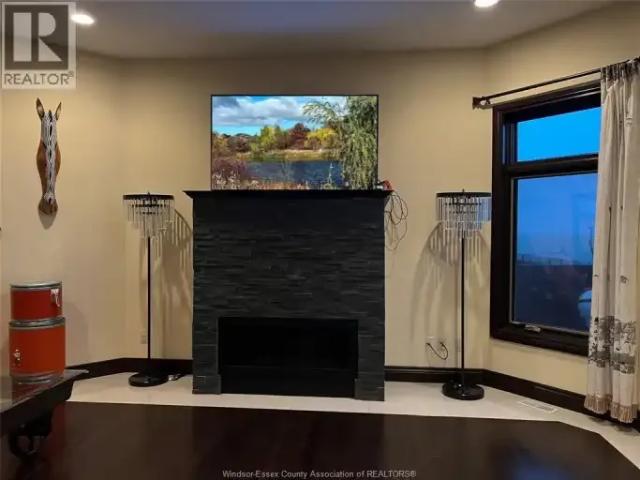 House 5 Bedroom For Rent Windsor ON 5000 ES96254607