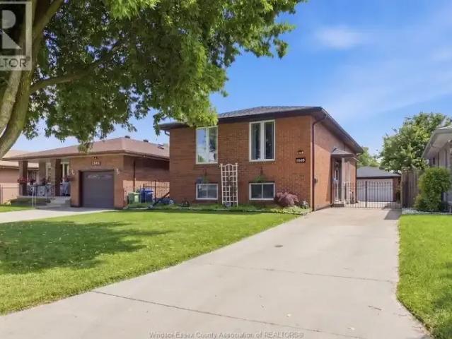 House 5 Bedroom For Rent Windsor ON 2600 ES103695341