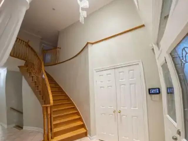 House 5 Bedroom For Rent Vaughan ON 5250 ES103652866
