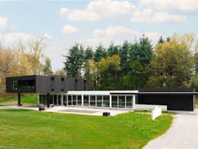 House with garden and terrace
