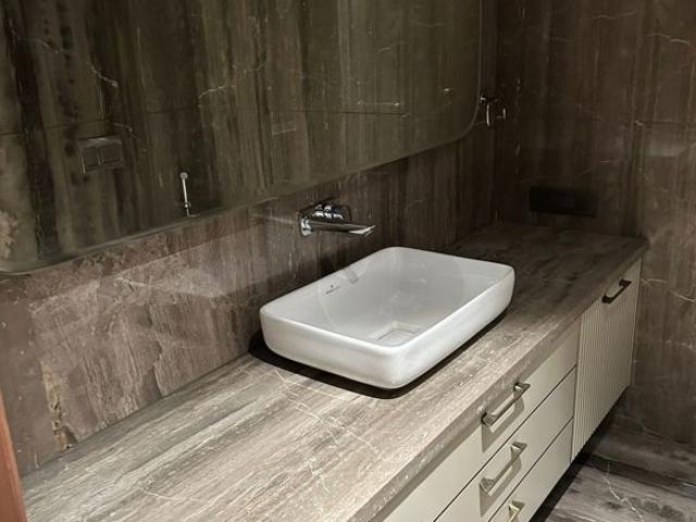 House 6+ Bedroom 15000 Sq. Ft. Independent House in Vasant Vihar Delhi Listing ID: #10216