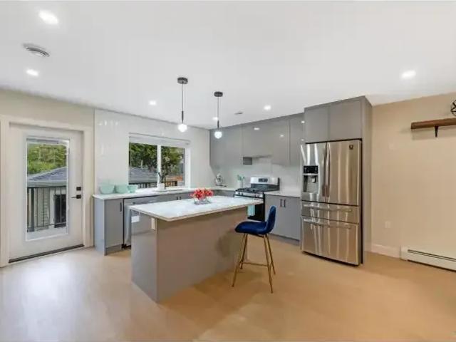 House 6 Bedroom For Rent Delta BC 5000 ES100527199