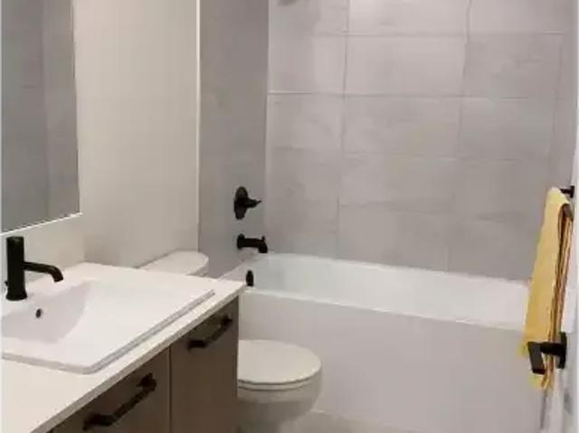 House 6 Bedroom For Rent Langley BC 4800 ES101301722