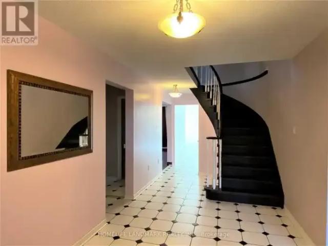 House 6 Bedroom For Rent Richmond Hill ON 3800 ELS102052669