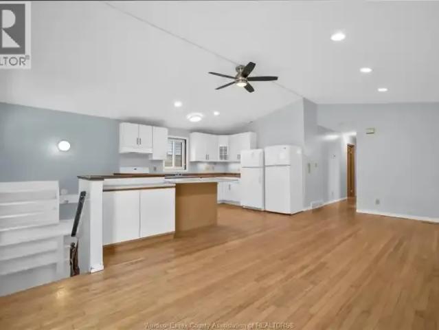 House 6 Bedroom For Rent Windsor ON 3600 ES104224775