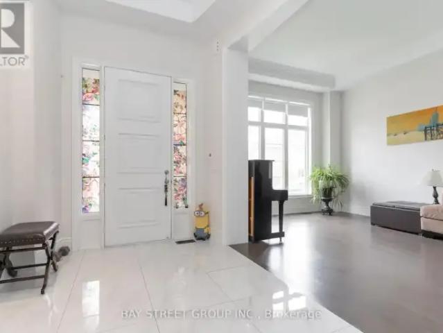 House 6 Bedroom For Rent Vaughan ON 6780 ES103920652