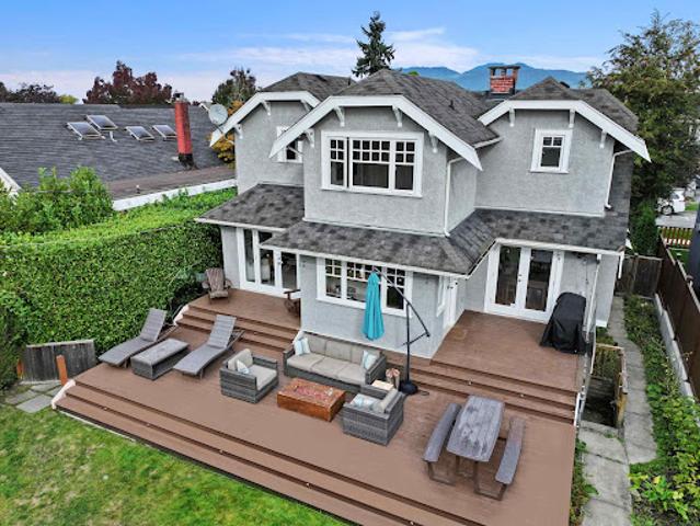 House with garden