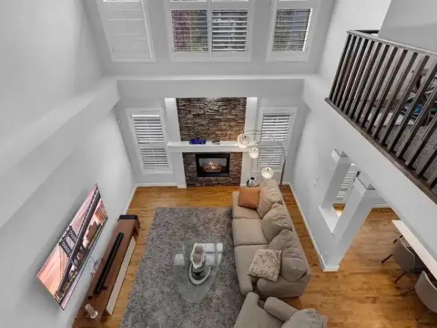 House 7 Bedroom For Rent Calgary AB 5200 ES103091323