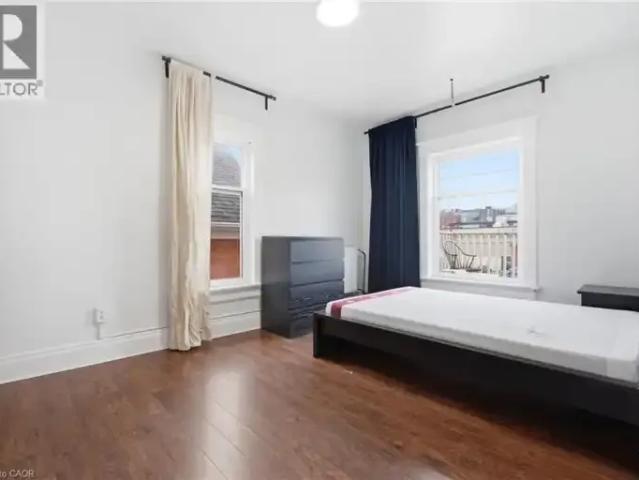 House 7 Bedroom For Rent Waterloo ON 5250 ELS100444674