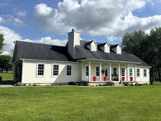 House with terrace