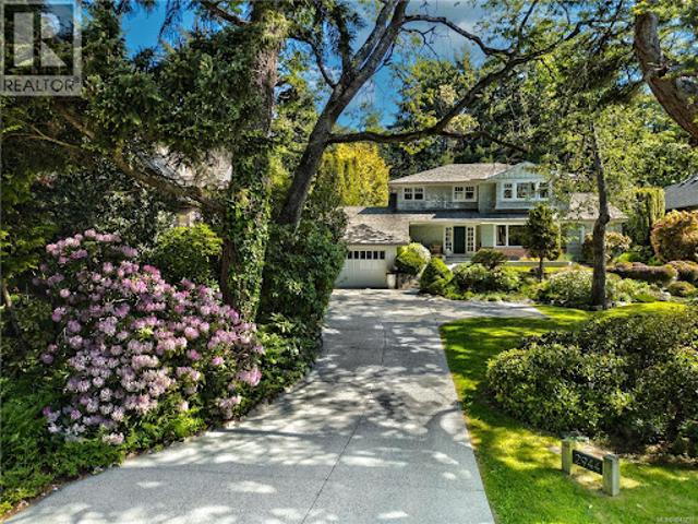 House with garden