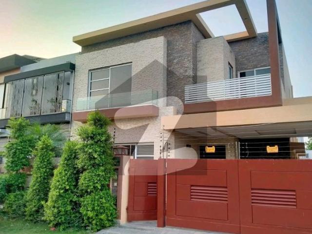 House 10 Marla For rent In DHA Phase 6