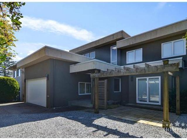 House 15728 Buena Vista Avenue, White Rock, BC, V4B 1Z7 house for lease | Listing ID R3155 | Royal LePage