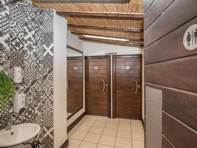 house 16 bedroom, Port Elizabeth Eastern Cape 6001 DS82858420