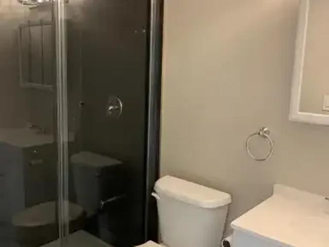 House 1 Bedroom For Rent Ajax ON 1650 ES102085800