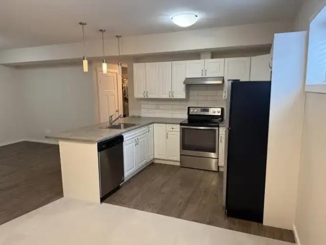 House 1 Bedroom For Rent Edmonton AB 1250 ES102846656