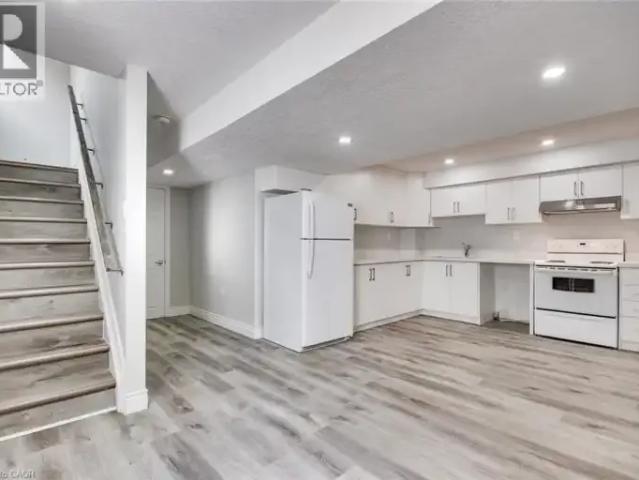 House 1 Bedroom For Rent Kitchener ON 1500 ES105004897