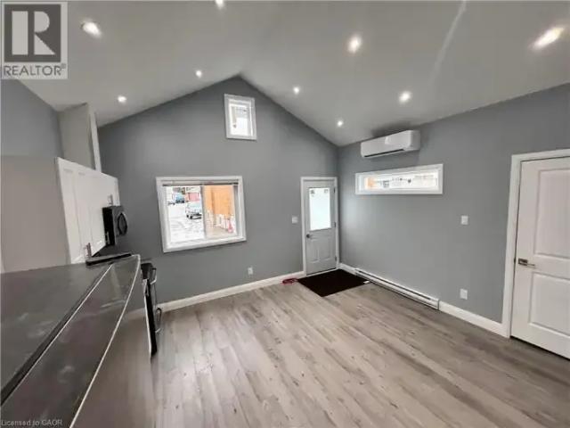 House 1 Bedroom For Rent Kitchener ON 1795 ES102578789